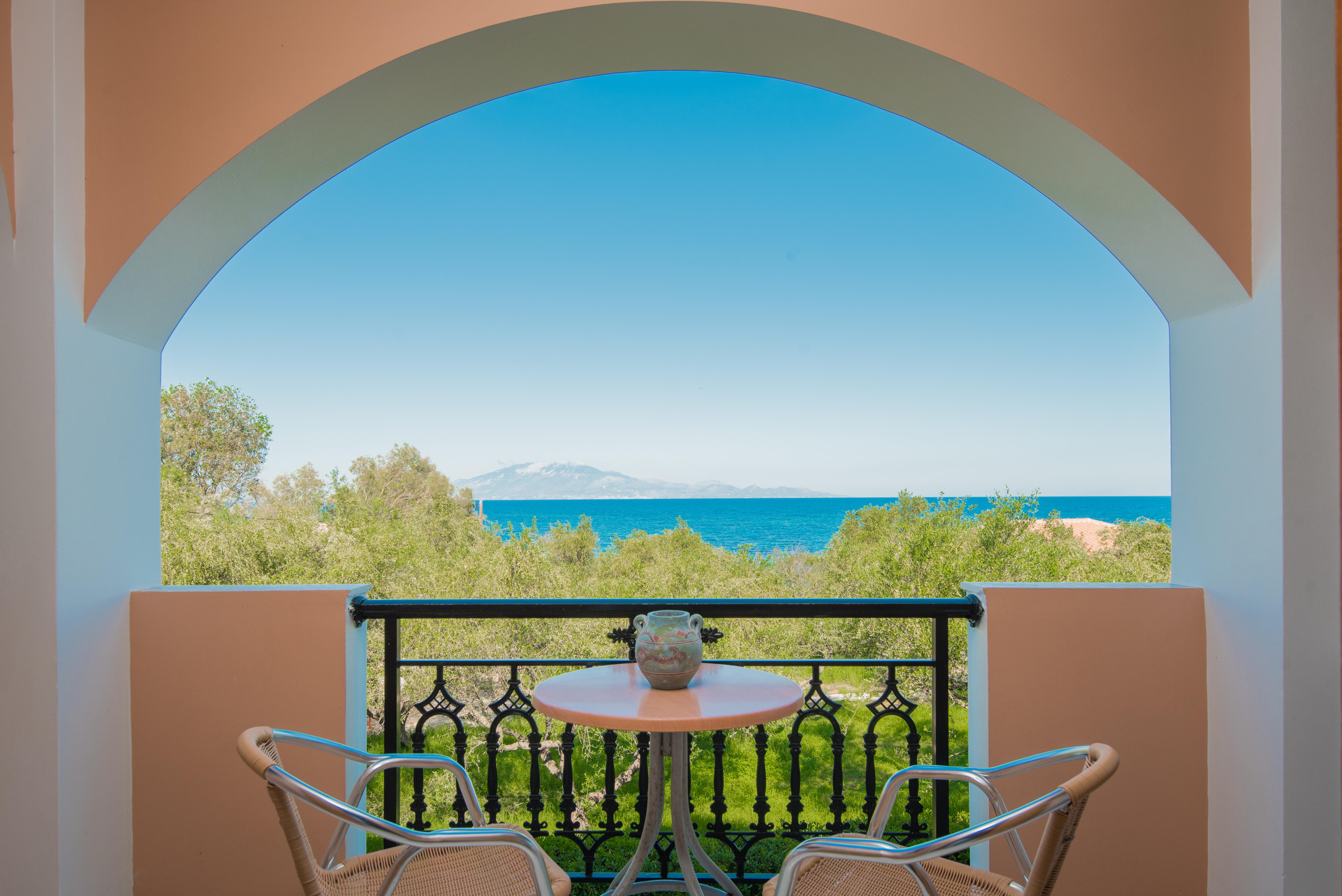 Kavos Psarou Studios & Apartments Extérieur photo