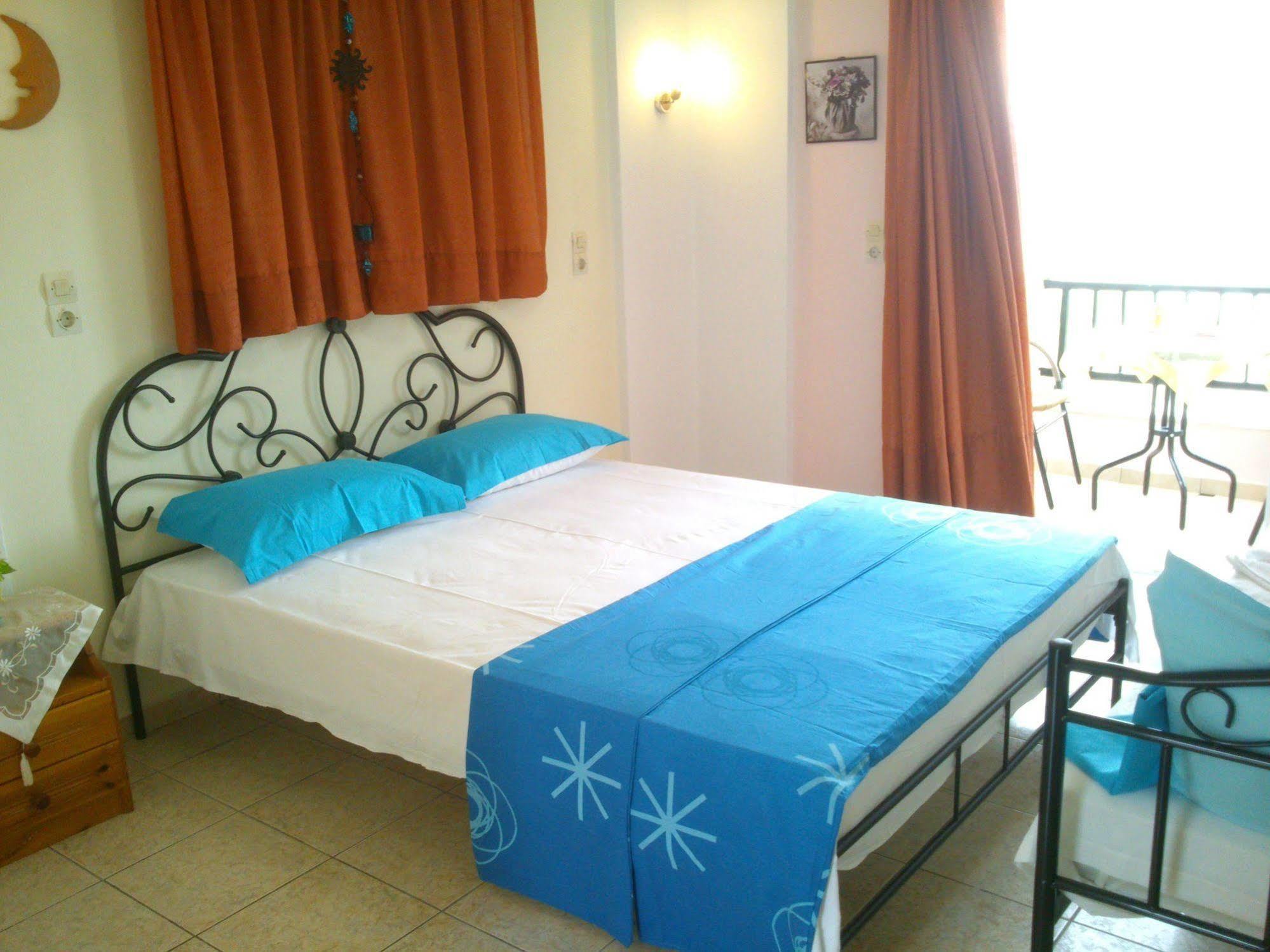 Kavos Psarou Studios & Apartments Extérieur photo