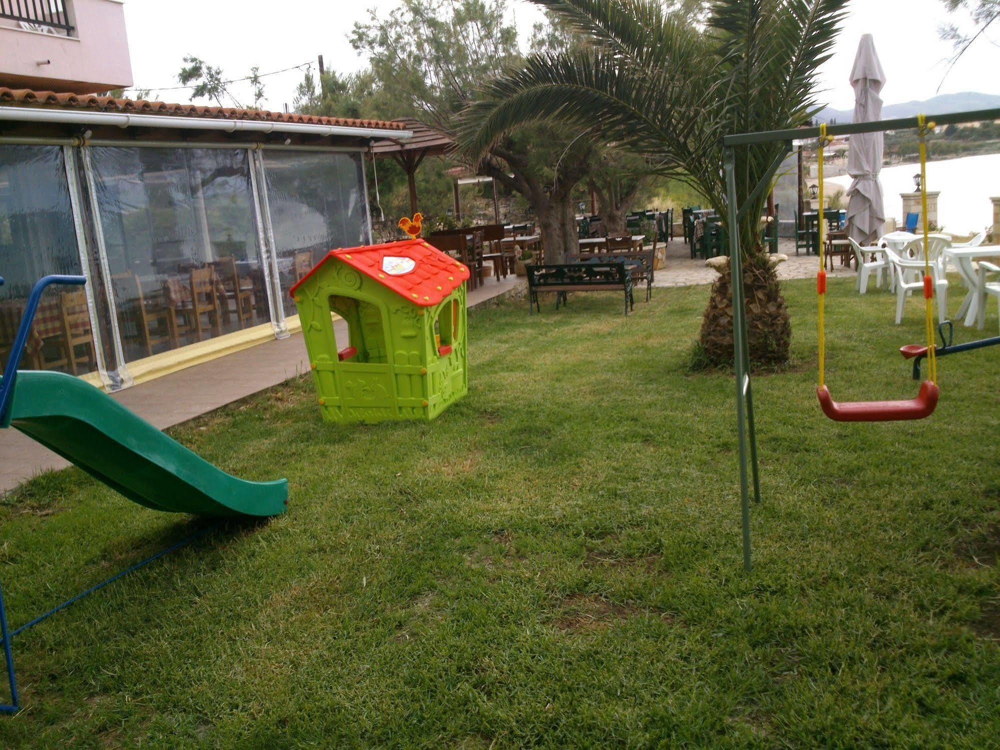 Kavos Psarou Studios & Apartments Extérieur photo
